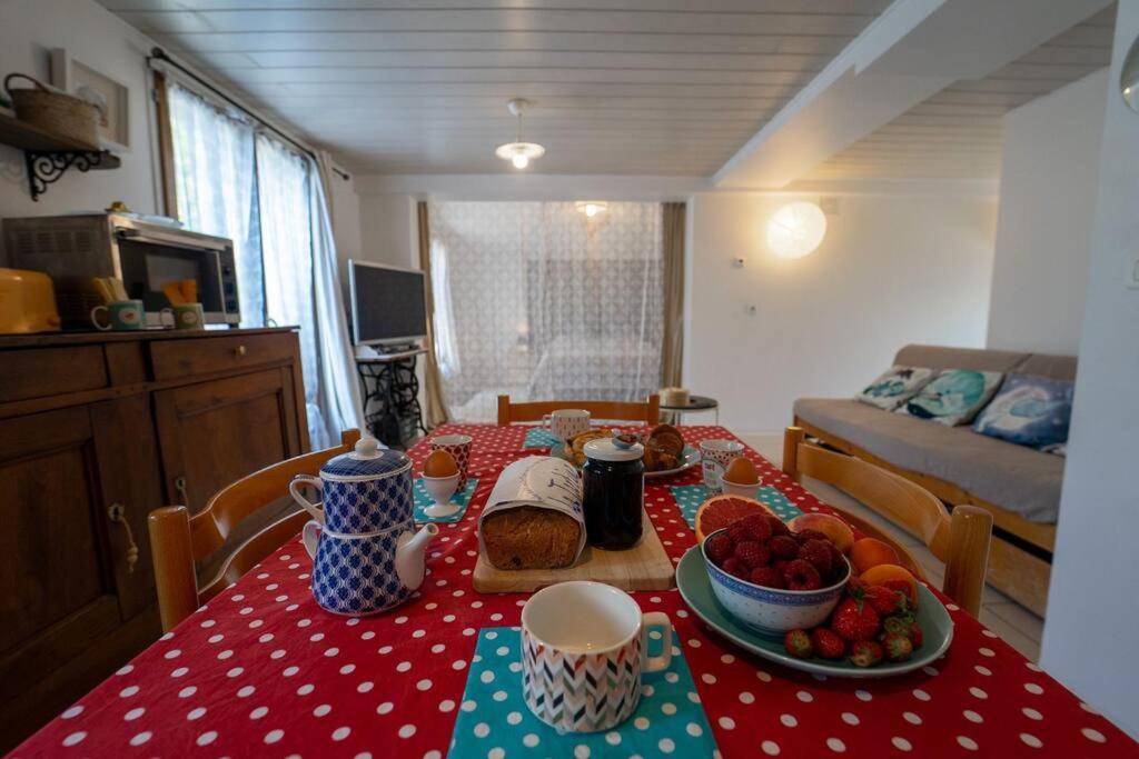 Flat Appartement Doussard Buitenkant foto